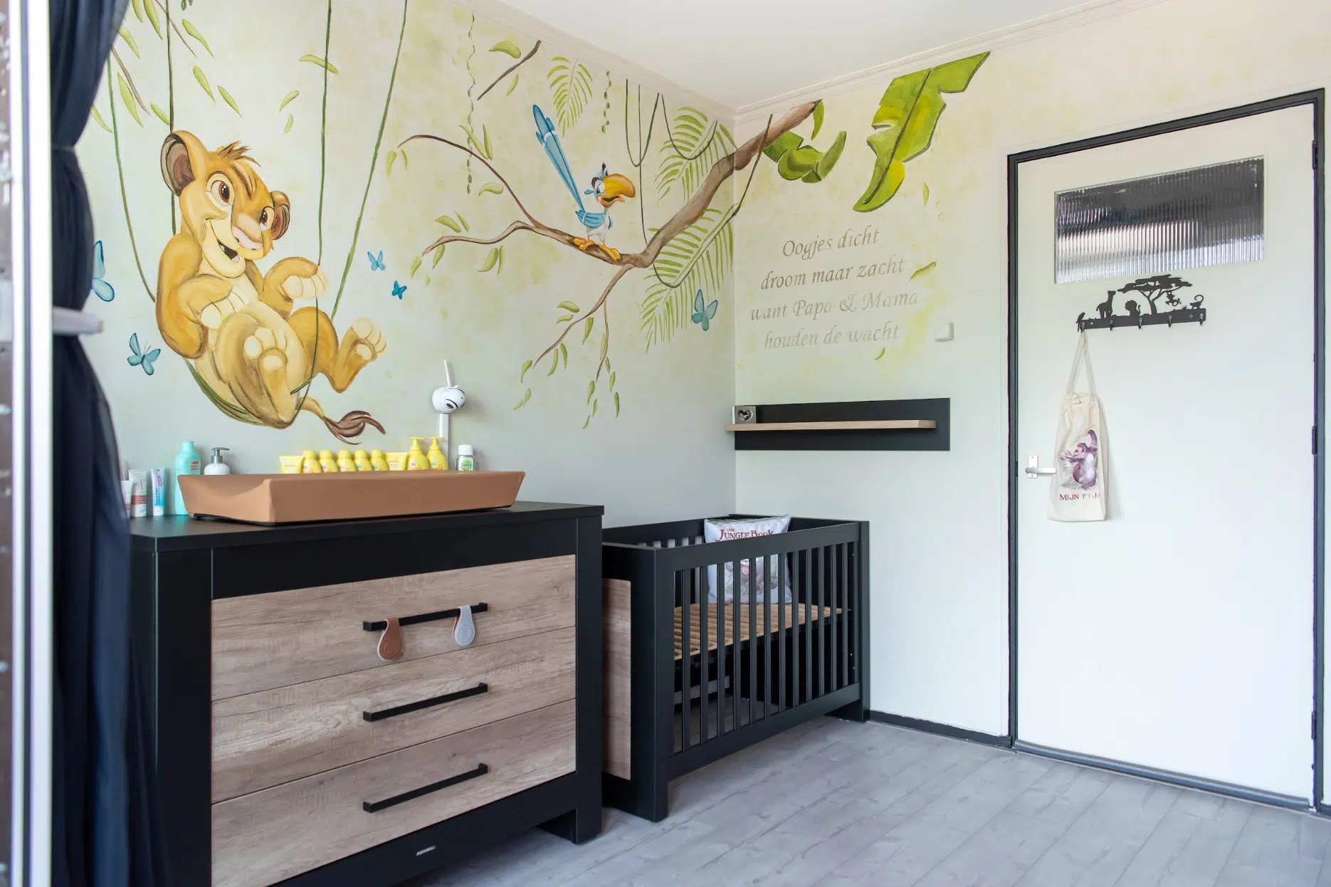 Muurschildering babykamer - Lion King